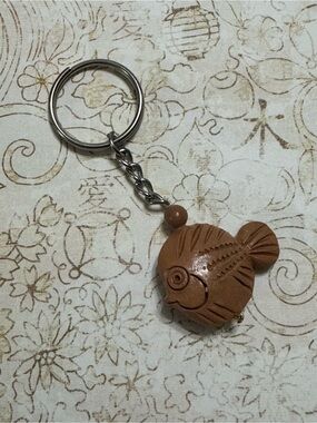 FISH KEYCHAIN NEW